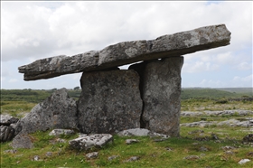 Poulnabrone Dolmen